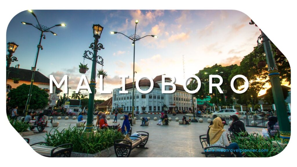 Paket Wisata Jogja 1 Hari - Malioboro