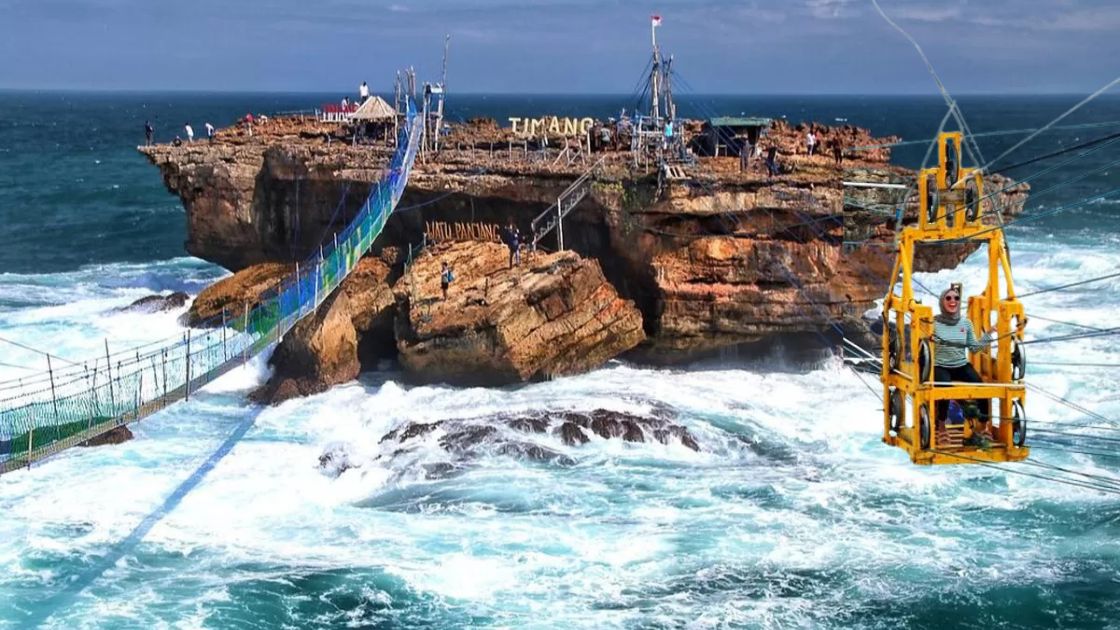 Pantai Timang Gunungkidul