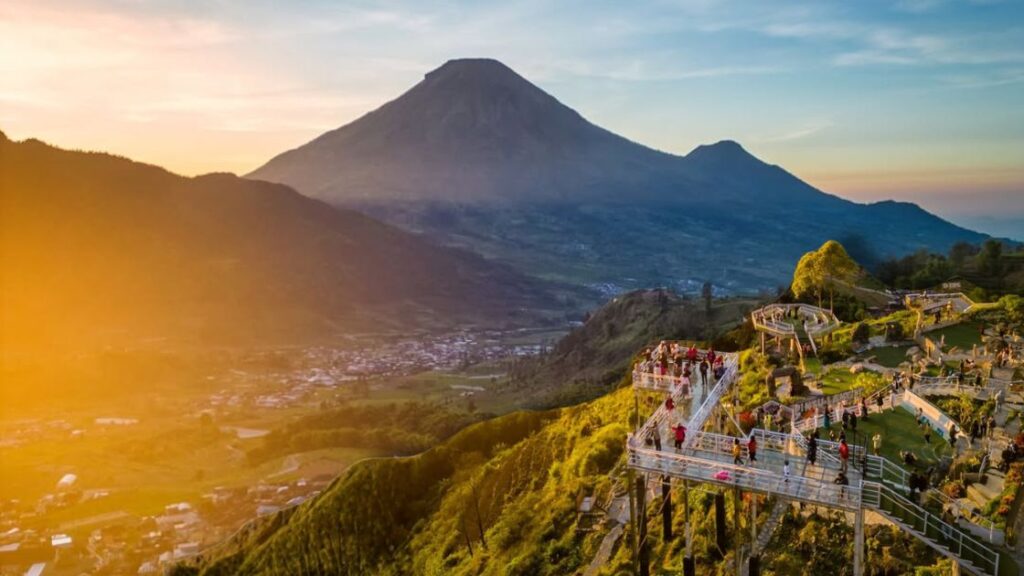 Pintu Langit Sky View Dieng