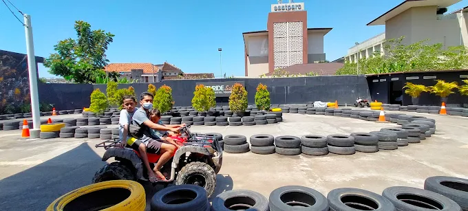 Hotel Bintang 5 di Jogja - Eastparc Hotel Yogyakarta