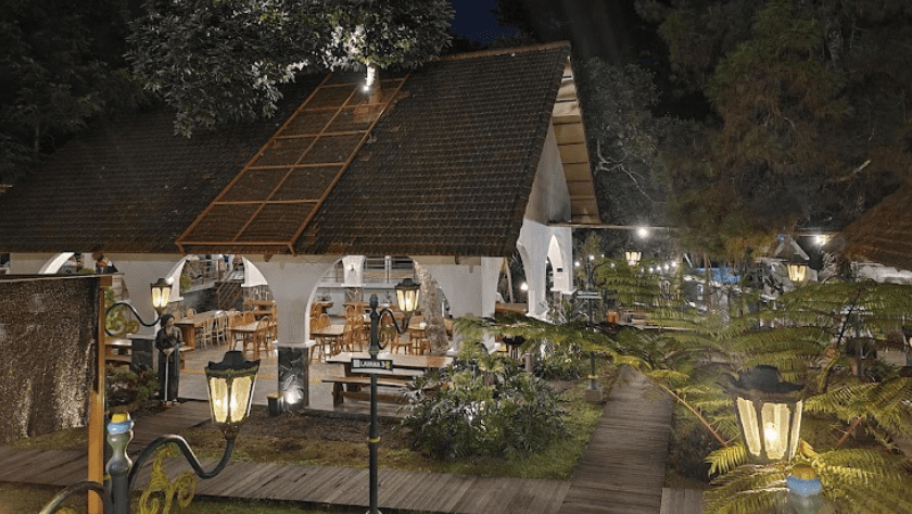 Lavana Restoran Kaliurang