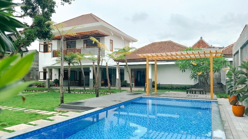 Villa Private Pool Jogja - Maharani Villa Jogja